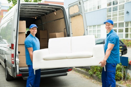 Local home moving support in Hamptonhill for residential relocation