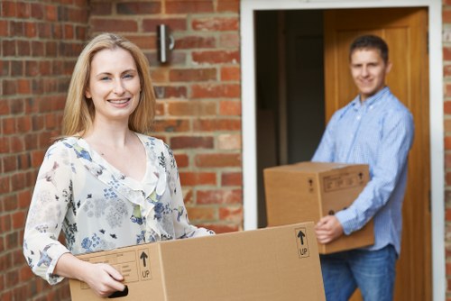House removal team preparing a Hamptonhill home move