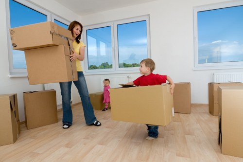Careful moving service for homes and businesses in Hamptonhill