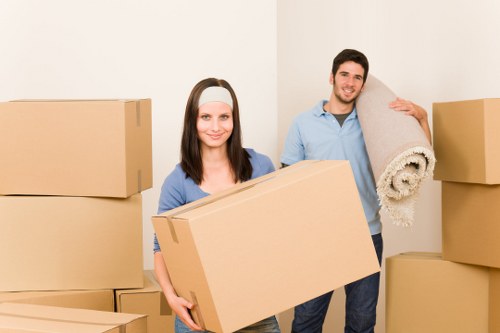 Choosing the right removal truck size for a Hamptonhill property